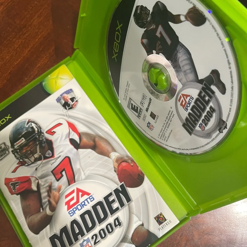 Xbox Madden NFL 2004‎ Video Game